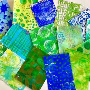 Collagepapier in blauw en groen Ongewenste tijdschriften Aangepaste boeken Papierkunst Decoupage Gemengde techniek Handgeschilderde kunst Dagboeken Kaarten Veevoeder