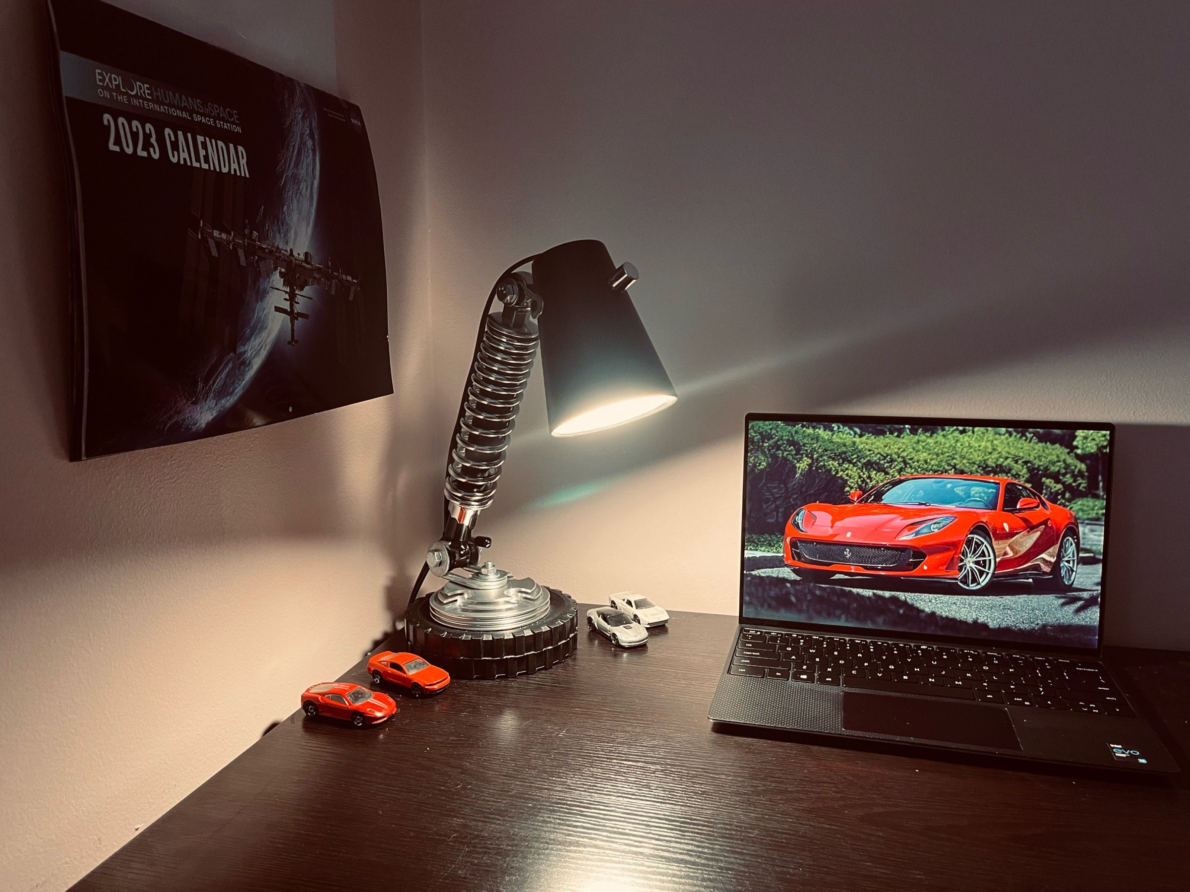 Hi- Performance Desk Lamp Based on Car/ Shock Absorber Lamp/ Car Parts ...