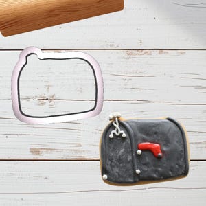 Mailbox Shaped Cookie Cutter