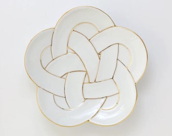 Arita Ware "Musubi" (Knot Series) Plate - Taseigama(田清窯)