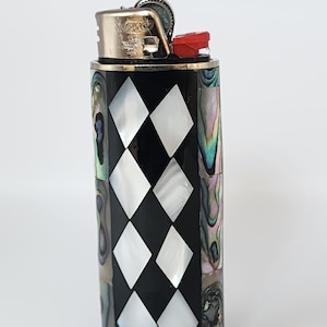 Etui voor aansteker van abalone, met parelmoer en diamantmotief, handgemaakte schelpvormige hoes.