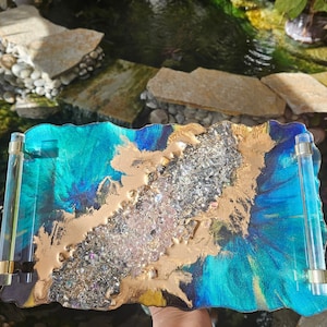 HANDMADE Large Decorative Resin tray Elegant Tray W/ Gold crystal Handles Perfume Tray Geode Resin Tray Coasters