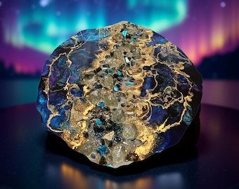 Aurora Galaxy Resin Art Tray – 13” Round Celestial Home Décor