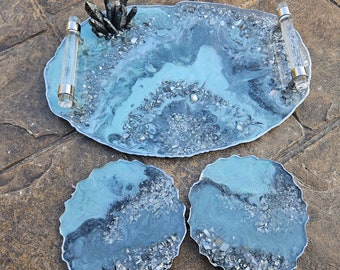 Geode Resin Tray | Serving Tray | Jewelry Tray | Makeup Vanity tray / Resin tray with handles, Perfume tray, Epoxied tray, Wine  Cheese tray