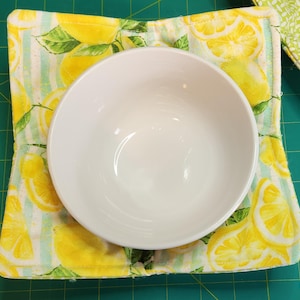 Microwavable Bowl Cozy ~ Reversible Soup Cozies ~ Hot and Cold bowl Holder ~ Fabric Bowl Pot Holder.  Makes a great all occassion gift!