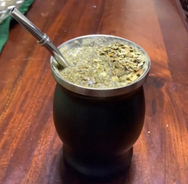 Premium Argentine Yerba Mate Kit: Doppelwandiger 8oz Edelstahl Mate-Becher mit Bombillas und Reinigungsbürste Bild 4