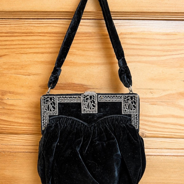 Antique Edwardian Black Velvet Evening Bag | Circa 1910 | Marcasite & Silver-Tone Frame | Antique French Style Purse