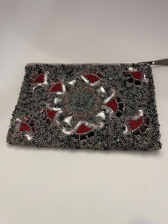 Gorgeous Gray Silver Vintage Beaded Sequin Clutch 