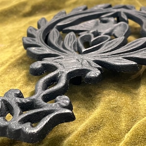 Cast Iron Eagle Trivet Wilton
