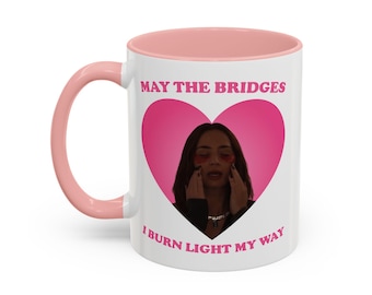 Mogen de bruggen die ik brand op mijn manier verlichten Emily Blunt als Emily Accent Koffiemok (11, 15oz)