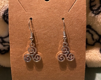 Elegante Pendente Albero della Vita in Argento con Spirale