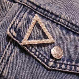 DST Pins and Brooches pyramid brooch