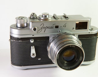 Zorki 4 rangefinder camera with Industar-26M 2.8/52 lens CLA'D