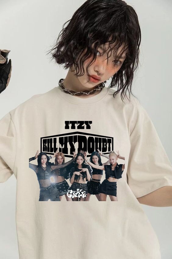 ITZY Yeji Shirt Checkmate Kpop Girlband Music Vintage Retro 