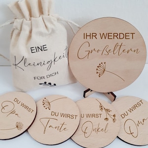 Meilenstein Schwangerschaft Verkündung | Runde Meilensteinkarte aus Holz Baby | Holzscheibe 'Du wirst' mit Geschenksäckchen Babyverkündung