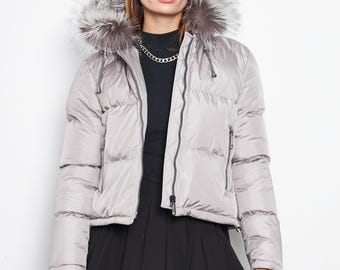 Waterproof Puffer Coat with Fox Fur Hood – Handmade Winter Fashion