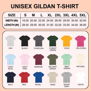 Puede incluir: Imagen de camisetas unisex Gildan en varios colores. La imagen incluye una tabla de tallas con medidas en pulgadas, y los equivalentes en cm. Las camisetas van de la S a la 5XL. Los colores incluyen ceniza, negro, carb&oacute;n, verde bosque, dorado, etc.