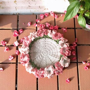 カーネーションのコースターとフラワーバスケット、かぎ針編みのPDFパターン、花のコースター編みぐるみ、バラのブランケット編み、手作りの装飾