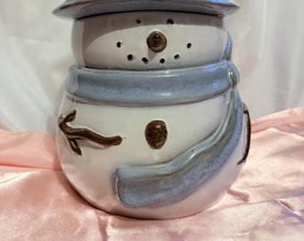 Vintage Holiday 2007 Winter Frost Snowman Ceramic Cookie Jar