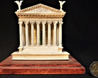Handmade diorama - Temple of Venus genetrix in the forum of Caesar