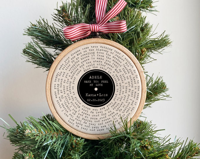 Personalized Vinyl Record Song with Lyrics on Custom Ornament, Mother's Day Gift for Her Personalized