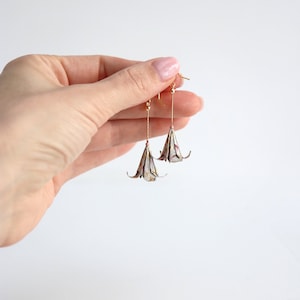 Japanese Paper Origami Lily Earrings, Dangle Flowerly Earrings, Handmade Sustainable Gift, Slow Fashion Gift for Her, Flower Earrings