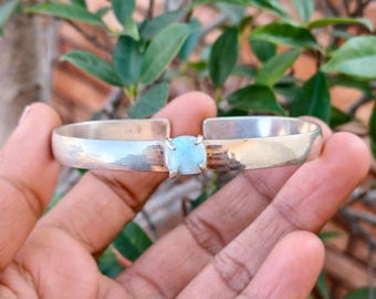 Natürlicher Larimar Edelstein Armreif, 925 Sterling Silber, Weihnachtsgeschenke Handgemachter Armreif, Einzigartiges Einzelteil