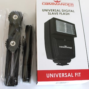 new Commander universal camera flash, light bar and lazer light pen hot shoe bracket  for SLR camera