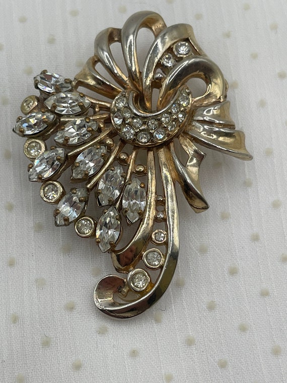 Vintage Barclay 50’s rhinestone brooch