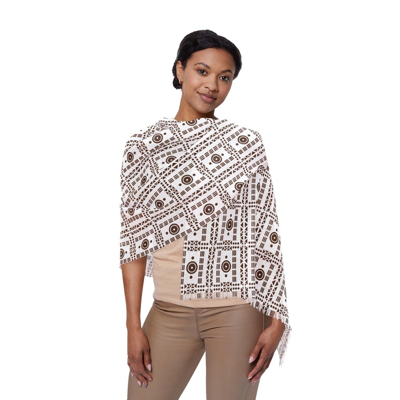 Écharpe inspirée du mud Cloth (Marron sur blanc) | Écharpe à motif bogolan africain | Écharpe artistique tendance légère image 7