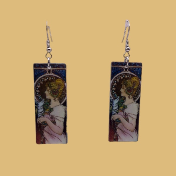 Boucle d’oreille résine bleu Alphonse Mucha art nouveau déco femme bleu ancien vintage rétro art