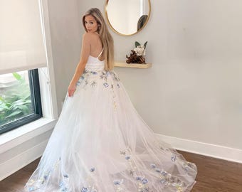 Removable Floral Wedding Overskirt, Detachable Tulle Bridal Skirt with Colorful Embroidery, Tulle Floral Wedding Train, Wedding Skirt