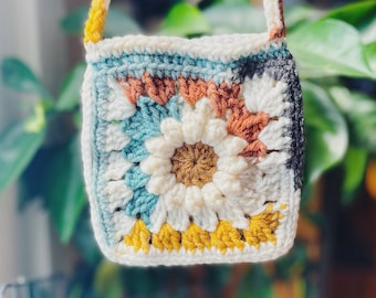 Daisy Purse Crochet Pattern Daisy Flower Crochet Bag Pattern Mini Crochet Purse Easy Beginner Friendly Crochet Purse Pattern Crochet Floral