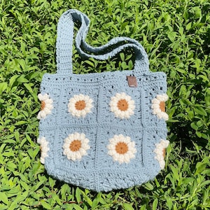 Large Granny Square Tote Pattern Daisy Bag Tutorial Over The Shoulder Bag Crochet Bag For Summer Everyday Bag Pattern Unique Crochet Market