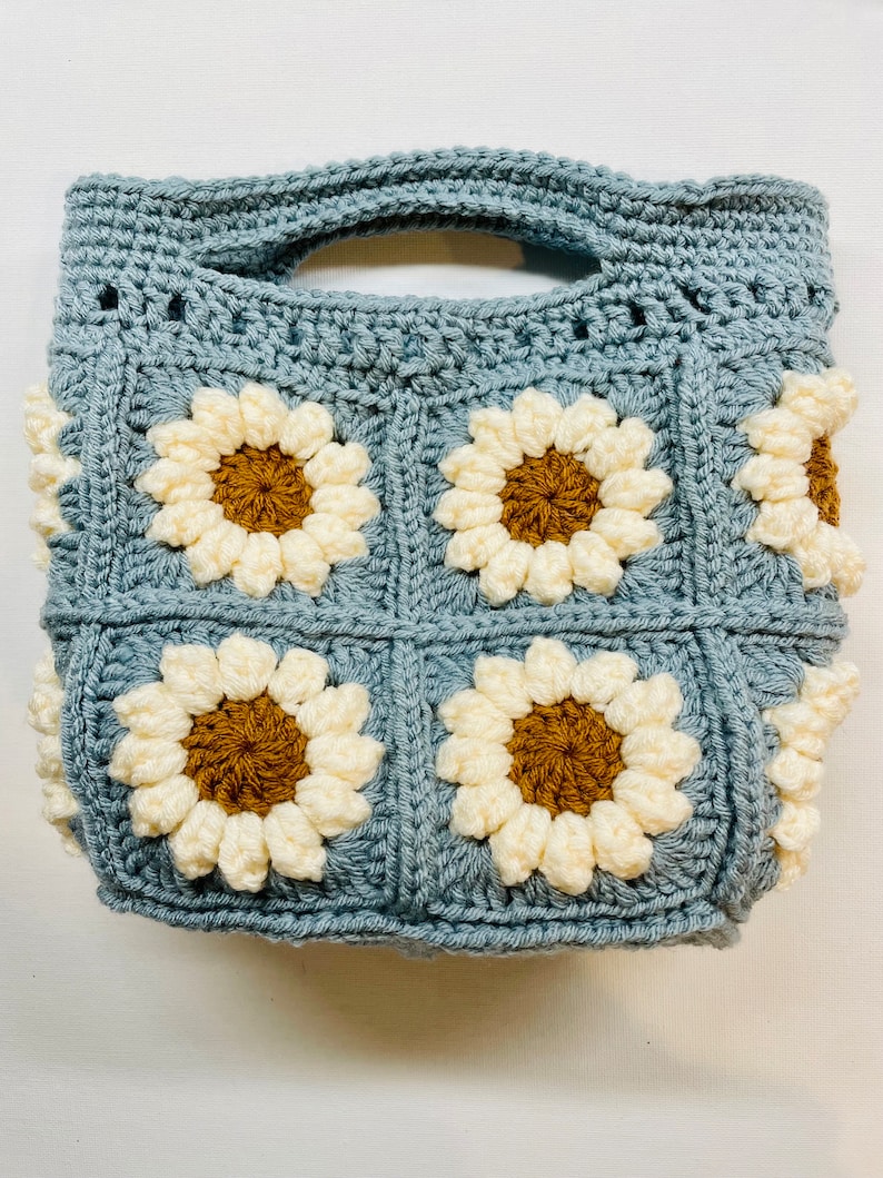 Patrón De Bolso Tote De Ganchillo Bolso De Flores Hinchadas De Ganchillo Patrón De Bolso Mini Daisy Patrón De Bolso De Ganchillo Floral Bolso Pequeño A Crochet Patrón imagen 6