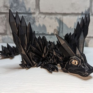 Movable dragon "Goldeye" with wings - free choice of color - Winged dragon - movable desk toy Fidget 3D decoration approx. 25 cm