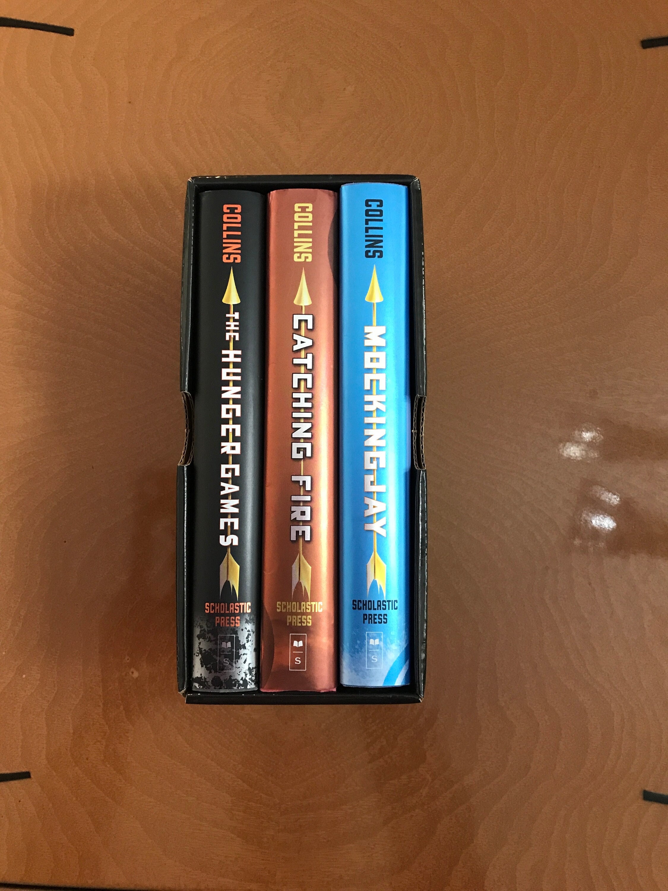 The Hunger Games Set Mixed Book Lot - Scholastic Press - Books 1-3-  Complete Set