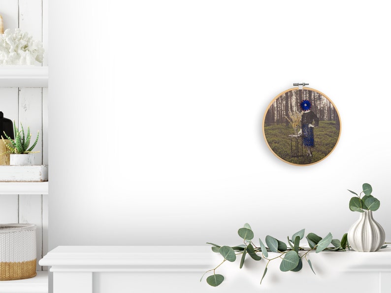 Modern photo embroidery, Handmade embroidery hoop, Handmade wall decoration image 4