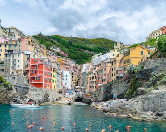 Riomaggiore, Cinque Terre, Włochy | Fotografia podróżnicza | Sztuka ścienna z wioską | Krajobraz Włoch | Wydruki, wydruki fotograficzne na płótnie, w ramce, metal