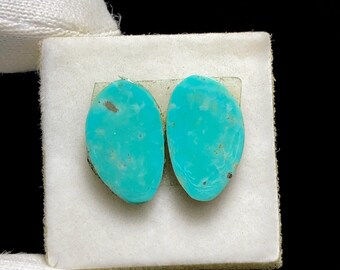Wunderschöner natürlicher Hubei-Türkis-Paar-Cabochon, Der Stein ist in der Regel stabilisiert, um die Haltbarkeit zu verbessern.