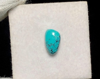 Cabujón de turquesa de Hubei de alta calidad, 8 x 7 x 3 mm, 1,75 ct. Muestra la belleza de la piedra. Es un símbolo de tradición, piedra suelta.