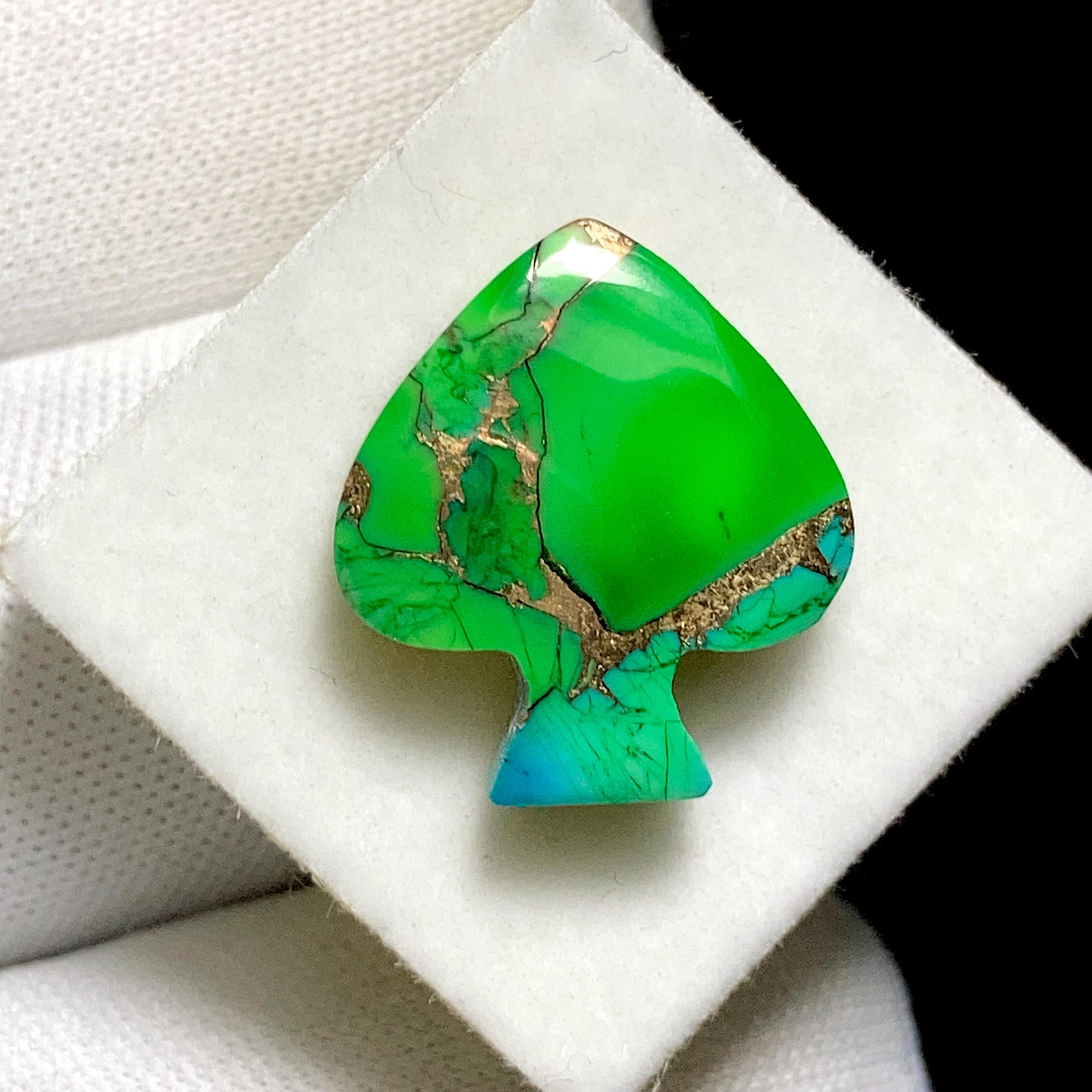Natural Peacock Dahlia Turquoise Spade Shape Cabochon, 18 X 16 X