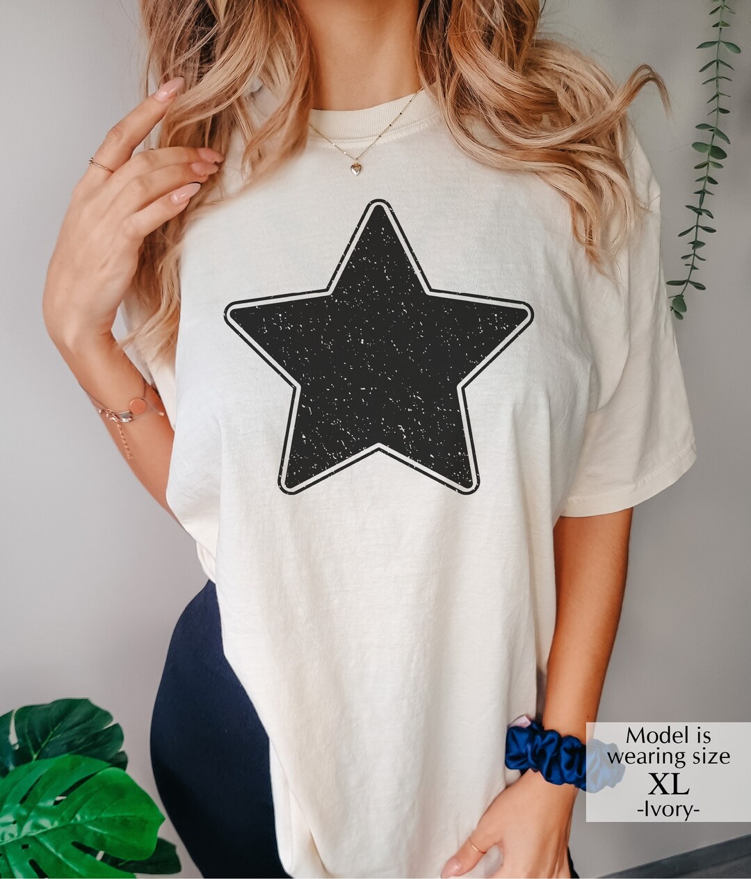 Distressed Star Shirt, Classic Star T-shirt, Star Graphic Tee, Comfort ...