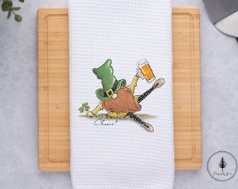 Beer Drinking Leprechaun Towel, Gift for St. Patrick's Day, Kitchen Towel, Kitchen Decor, Beer Drinkers