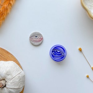 Tired Eye clay cutter, Halloween Clay Cutter Available in Two Sizes, Oddity Clay Cutter, Eyeball Clay Cutter, Polymer Clay Cutter