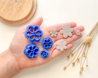 Taglierina per argilla a forma di margherita primaverile / Taglierina per argilla polimerica / Quattro opzioni di dimensioni / Taglierine primaverili / Taglierine estive / Taglierina per argilla floreale