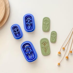 Tulip Stained Glass Embossed Clay Cutter | Polymer Clay Cutter | Three Size Options | Spring Cutters | Summer Cutters | Floral Clay Cutter