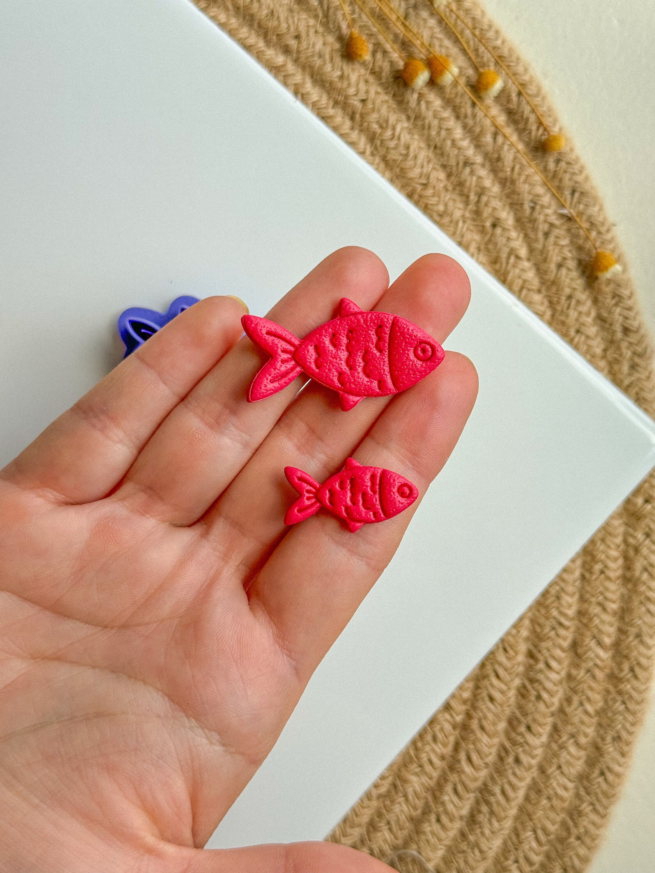 Simple Fish - Etsy