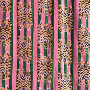 Tibetanska tigersammetsgardiner | Gröna rosa randiga lyxiga bomullsgardiner bild 15