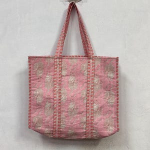 Sac fourre-tout imprimé tigre, 100 % coton, sac fourre-tout indien imprimé bloc pour femme, sac de voyage sac à main à bandoulière cadeau demoiselle d'honneur, sac matelassé fait main